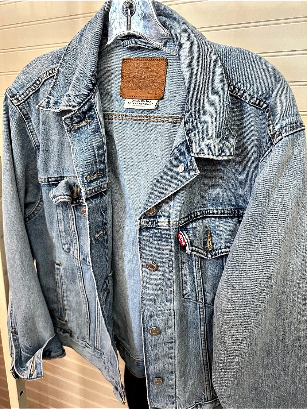 Levi's Trucker Jacket Women's Denim Jean Jacket in Blue Size L